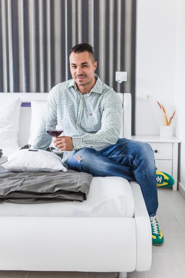 Azur Haz Viola Apartman Sárvár 外观 照片